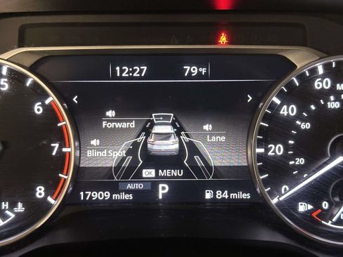 Used 2023 Nissan Rogue S AWD/4WD image 33