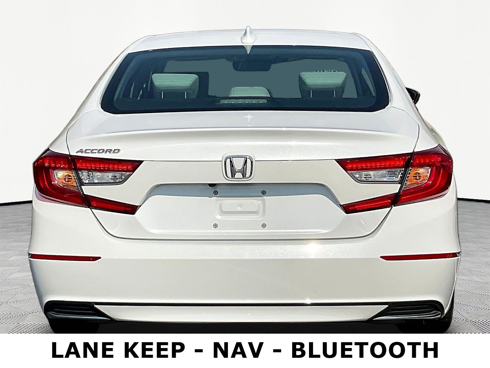 Used 2018 Honda Accord EX-L image 5