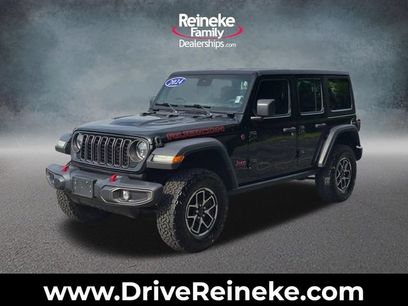 Used 2024 Jeep Wrangler Unlimited Rubicon w/ Convenience Group