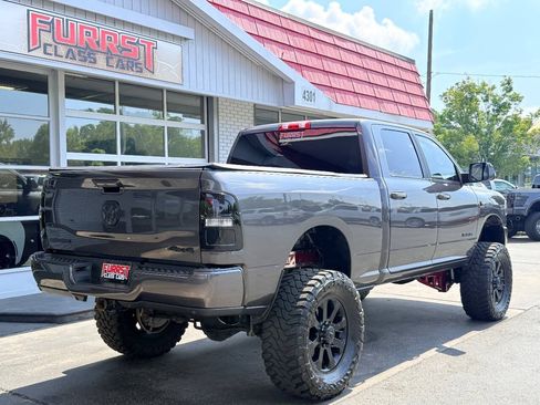Used 2021 RAM 2500 Big Horn w/ Night Edition AWD/4WD image 3