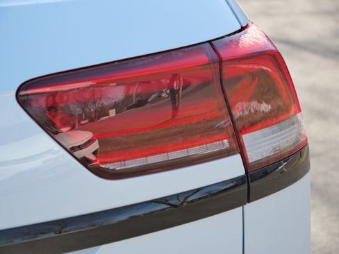 Used 2023 Volkswagen Atlas Cross Sport SEL R-Line image 17