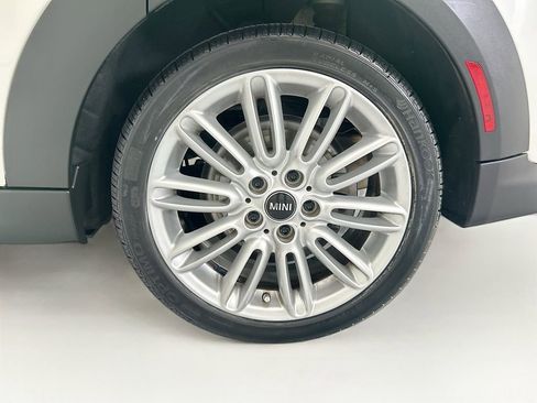 Certified 2024 MINI Cooper S FWD image 30