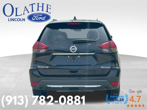 Used 2018 Nissan Rogue SV AWD/4WD image 4