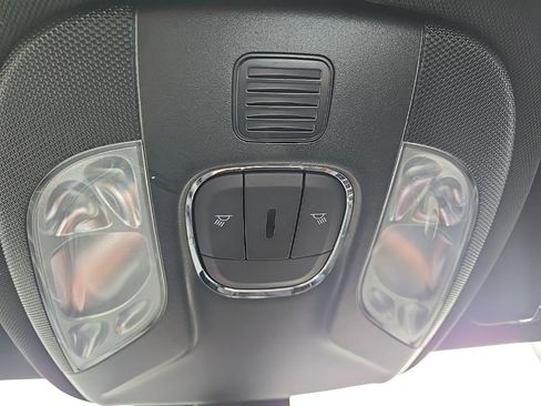 Used 2024 Jeep Compass Trailhawk image 70