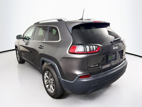 Used 2019 Jeep Cherokee Latitude Plus w/ Cold Weather Group AWD/4WD image 5