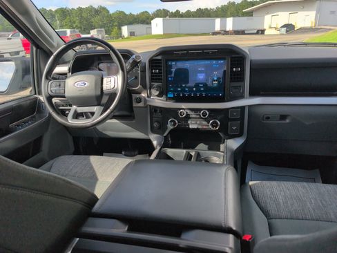 Used 2023 Ford F150 XLT w/ Equipment Group 302A High RWD image 14