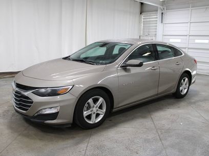 Used 2024 Chevrolet Malibu LT