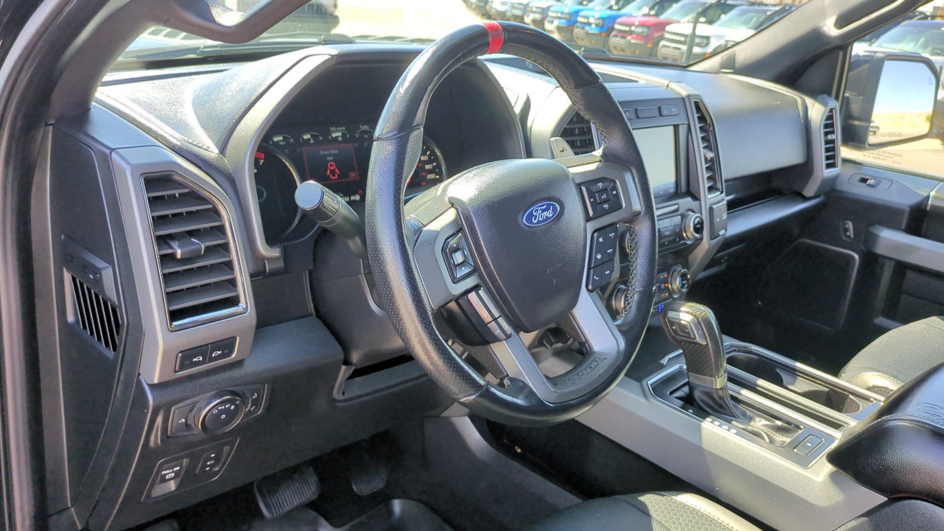 Used 2019 Ford F150 Raptor w/ Equipment Group 802A Luxury AWD/4WD image 13