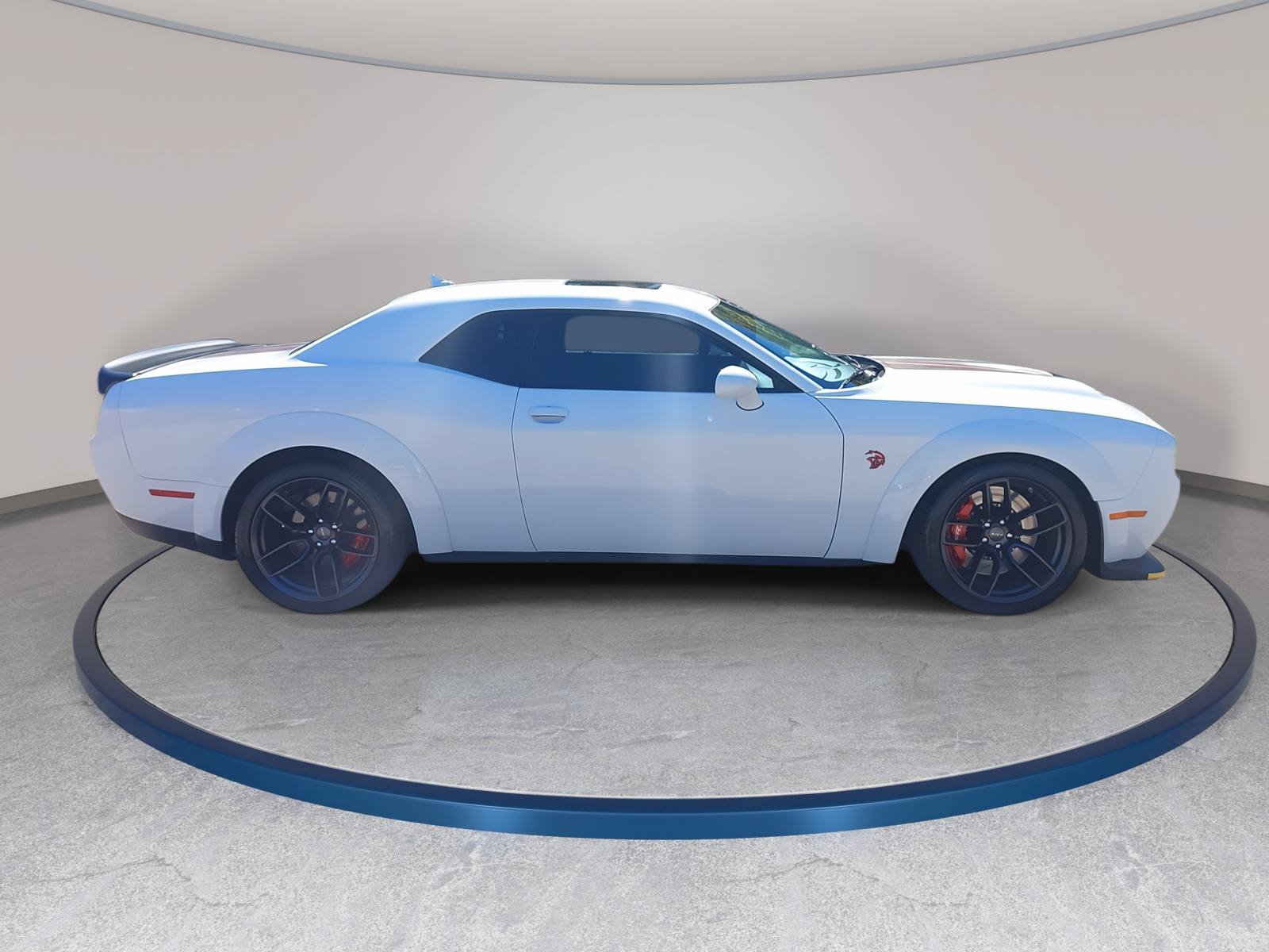 Used 2023 Dodge Challenger SRT Hellcat RWD image 4