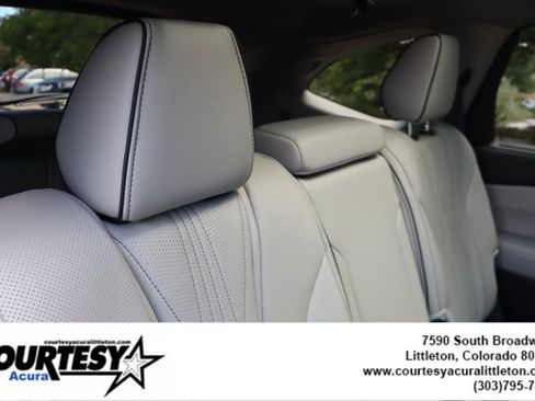 Certified 2026 Acura MDX w/ Advance Package AWD/4WD image 31