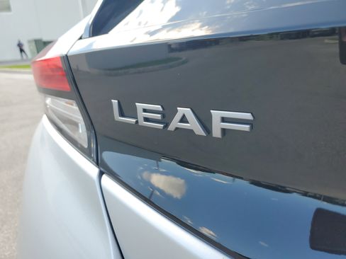 Used 2024 Nissan Leaf SV Plus image 29