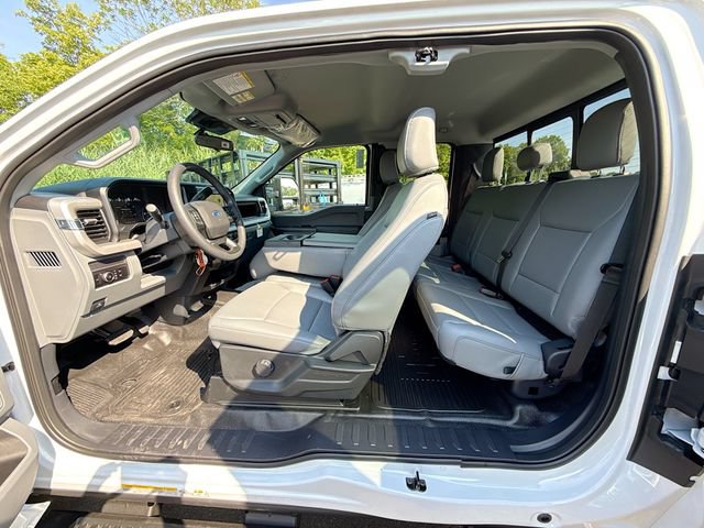 New 2026 Ford F550 4x4 Supercab Super Duty image 23