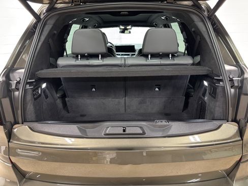 Used 2024 BMW X7 M60i w/ Executive Package AWD/4WD image 45