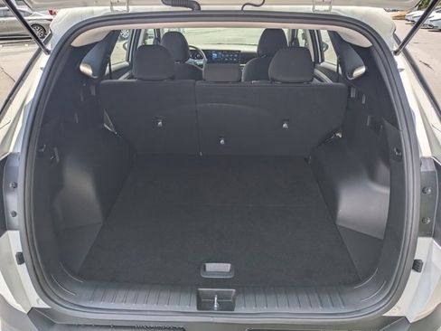 Used 2025 Hyundai Tucson SE image 16