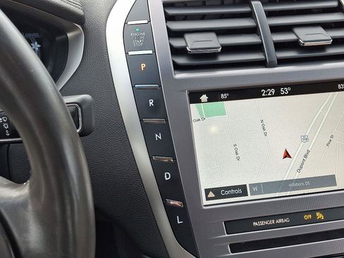 Used 2019 Lincoln MKZ Reserve image 14