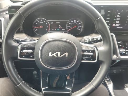 Certified 2023 Kia Sorento S w/ Panoramic Sunroof Package AWD/4WD image 26