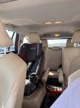 Used 2021 Toyota Highlander XLE AWD/4WD image 6