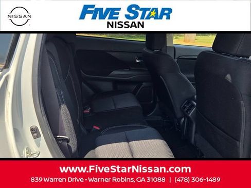 Used 2020 Mitsubishi Outlander ES FWD image 15