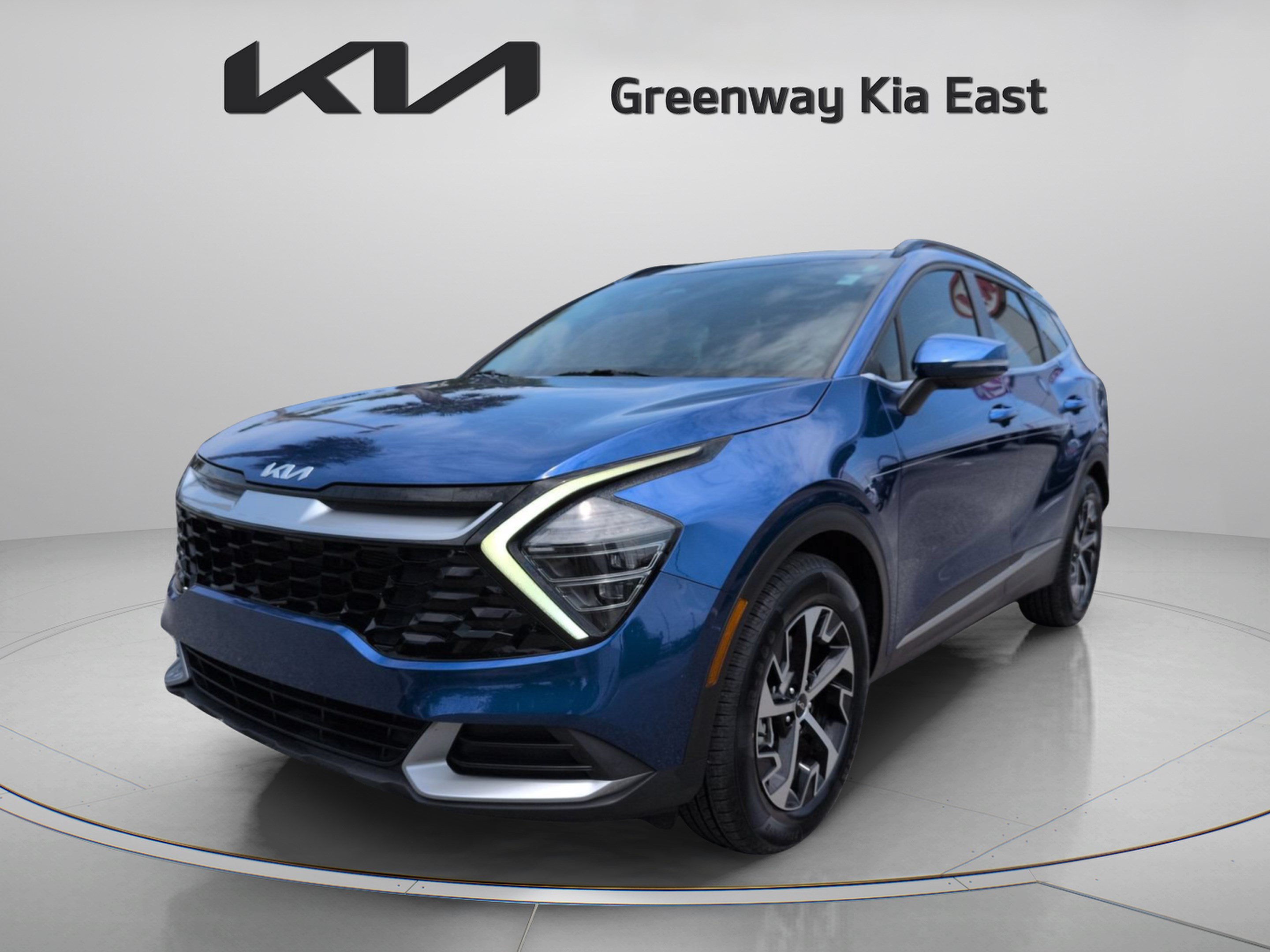 Certified 2025 Kia Sportage EX w/ Premium Package FWD image 10