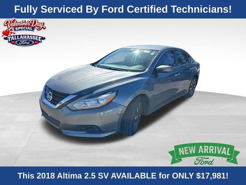 Used 2018 Nissan Altima 2.5 SV image 1