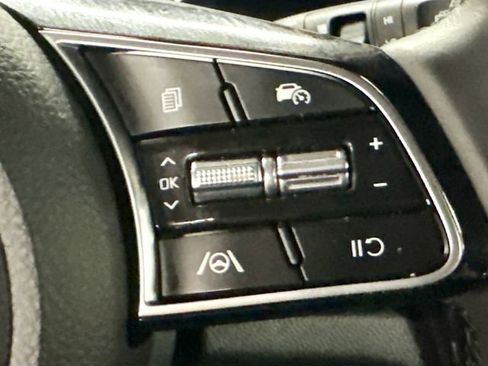 Used 2024 Kia Seltos EX AWD/4WD image 10