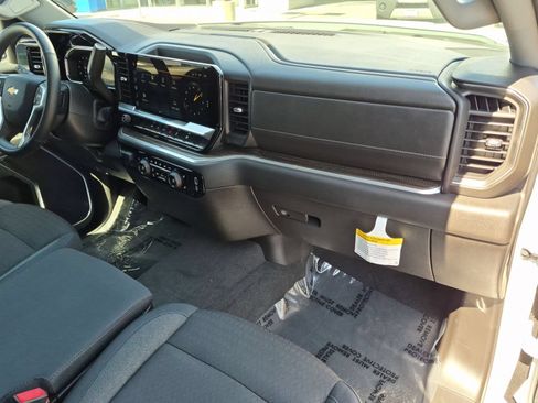 Used 2026 Chevrolet Silverado 1500 LT w/ Protection Package RWD image 14
