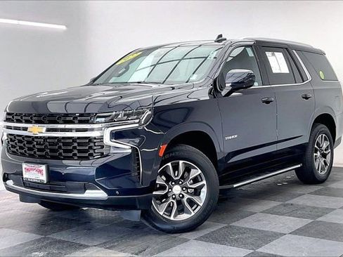Used 2022 Chevrolet Tahoe LS w/ Driver Alert Package image 11