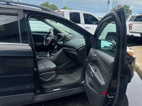 Used 2013 Ford Escape SE AWD/4WD image 17