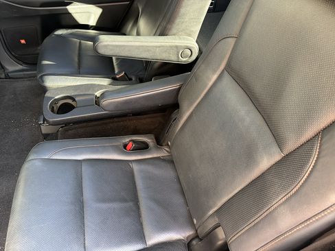 Used 2014 Toyota Highlander Limited Platinum AWD/4WD image 31