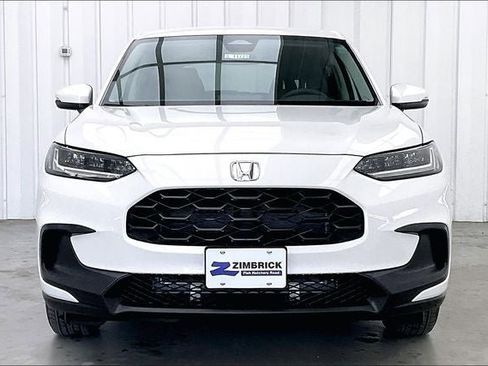 New 2026 Honda HR-V LX image 3