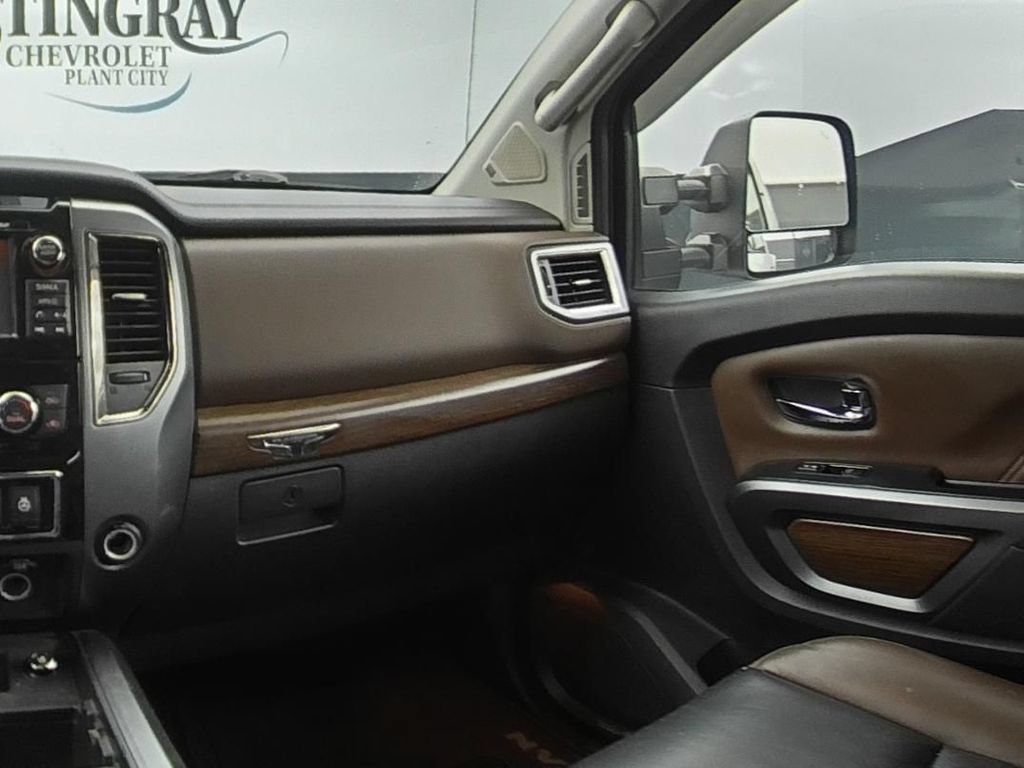 Used 2016 Nissan Titan Platinum Reserve AWD/4WD image 15