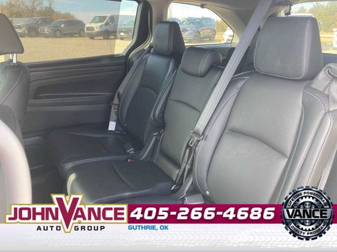 Used 2024 Honda Odyssey EX-L image 4