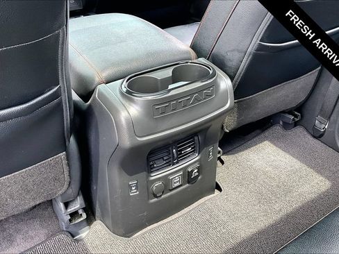 Used 2022 Nissan Titan PRO-4X w/ Pro-4x Convenience Package AWD/4WD image 12