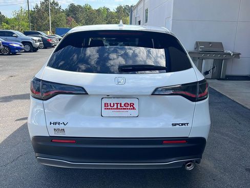 New 2026 Honda HR-V Sport image 5