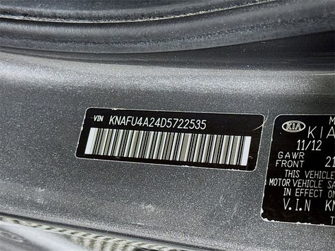 Used 2013 Kia Forte EX image 27