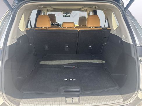 Used 2023 Nissan Rogue Platinum w/ Platinum Premium Package FWD image 33