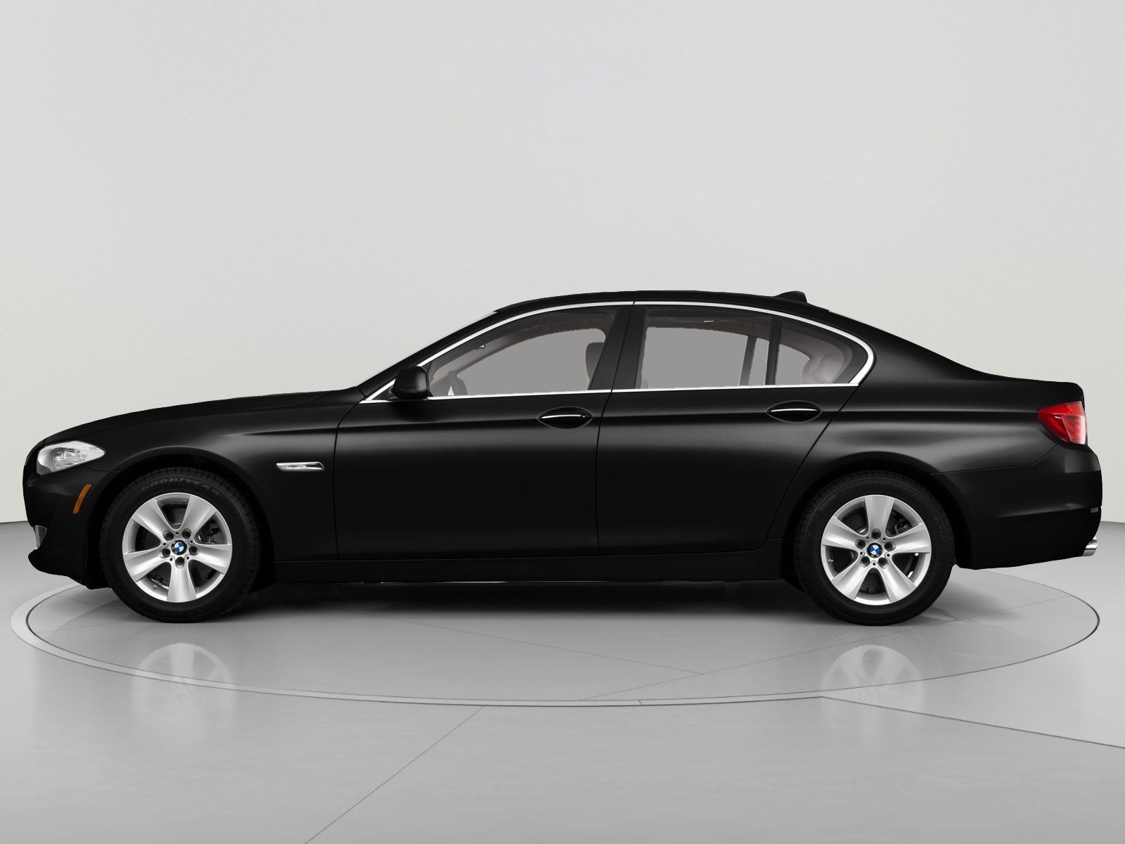 Used 2011 BMW 528i Sedan RWD image 2