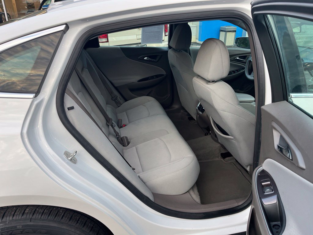 Used 2025 Chevrolet Malibu LT FWD image 52
