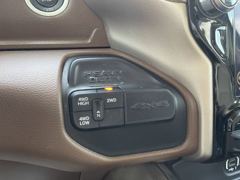 Used 2020 RAM 3500 Laramie AWD/4WD image 22