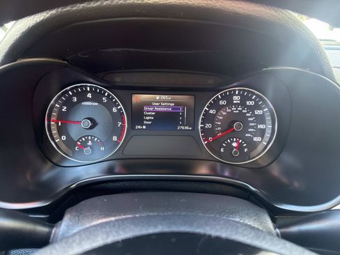 Used 2023 Kia Forte LXS image 32