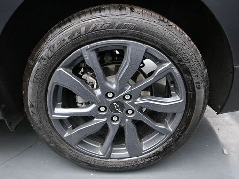 Used 2022 Chevrolet Equinox RS image 12