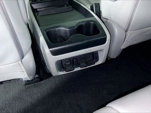 Used 2019 Honda Odyssey Touring image 34