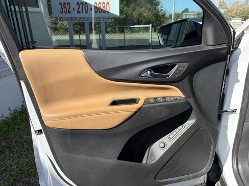 Used 2021 Chevrolet Equinox Premier image 6