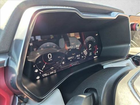 Used 2025 GMC Canyon AT4 w/ AT4X AEV Edition AWD/4WD image 10