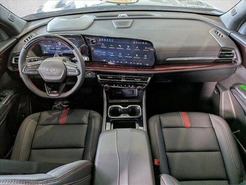 New 2026 Chevrolet Traverse RS image 14