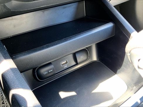 Used 2024 Kia Forte LXS w/ LXS Technology Package FWD image 34