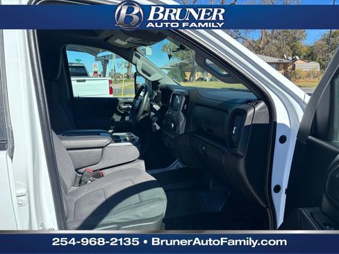 Used 2021 Chevrolet Silverado 2500 W/T w/ WT Convenience Package image 15