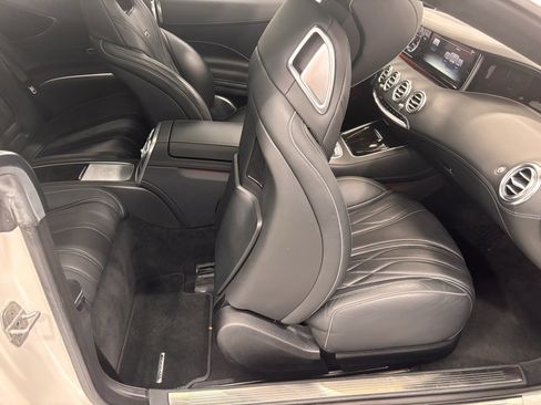 Used 2016 Mercedes-Benz S 63 AMG 4MATIC Coupe image 22