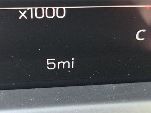 New 2026 GMC Acadia Denali image 12