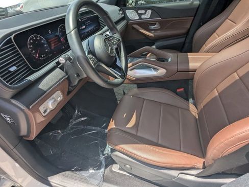 Used 2024 Mercedes-Benz GLE 350 4MATIC image 17
